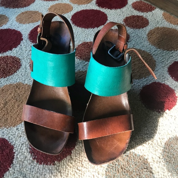 Leather wooden wedges - Picture 2 of 5